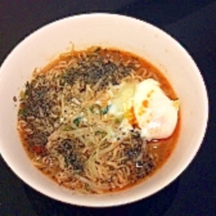 即席麺で簡単☆黒ゴマ担々麺